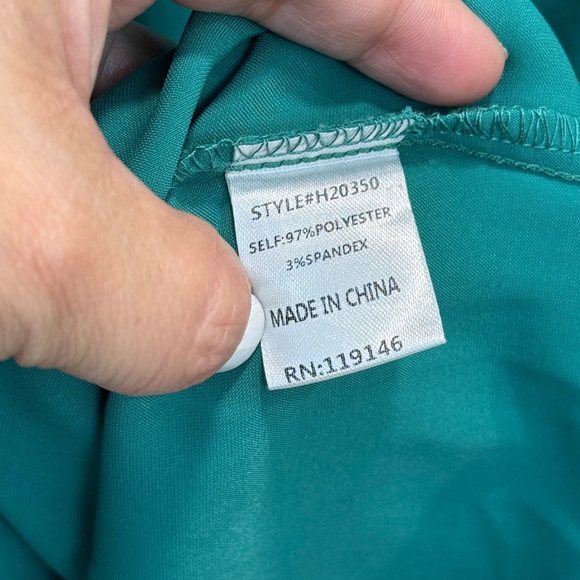 NWOT JODIFL Green Long Sleeve Relaxed Blouse with Mandarin Collar - Picture 3 of 5